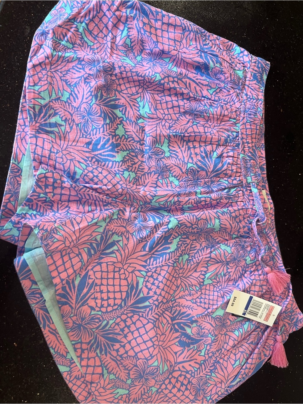 Vineyard Vines Tropical Shorts